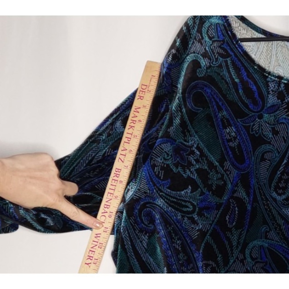 Catherines Paisley Velvet Top Women 26/28 Blue Black Stretch 3/4 Scoop Velour - Picture 6 of 8